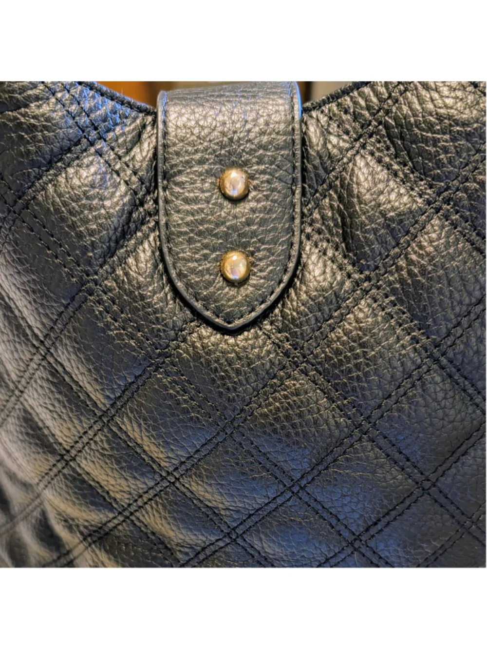 Y2K Quilted Leather Chain Shoulder Bag Black Gold Hardware Designer Inspired